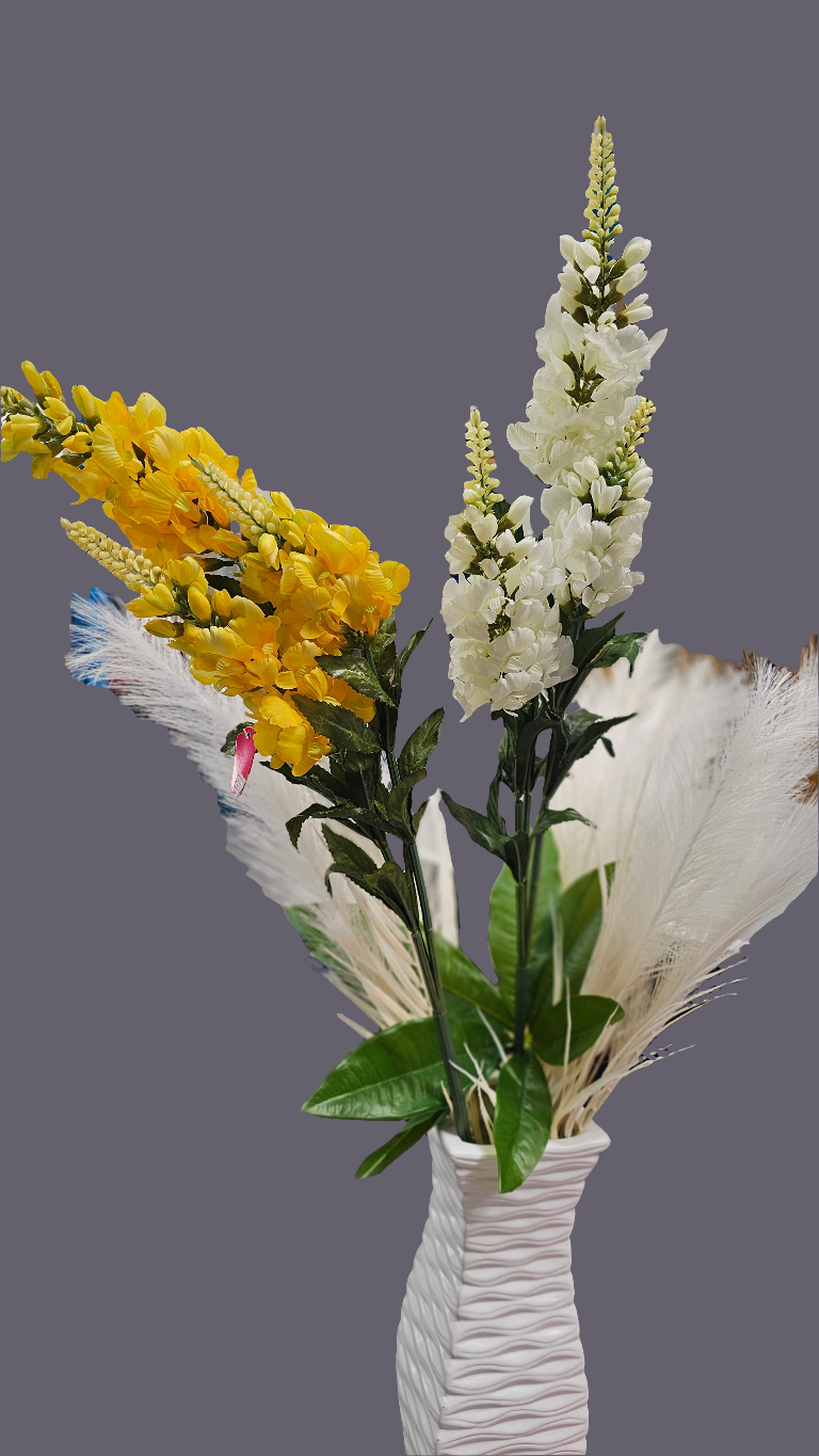 Hyacinth stem yellow